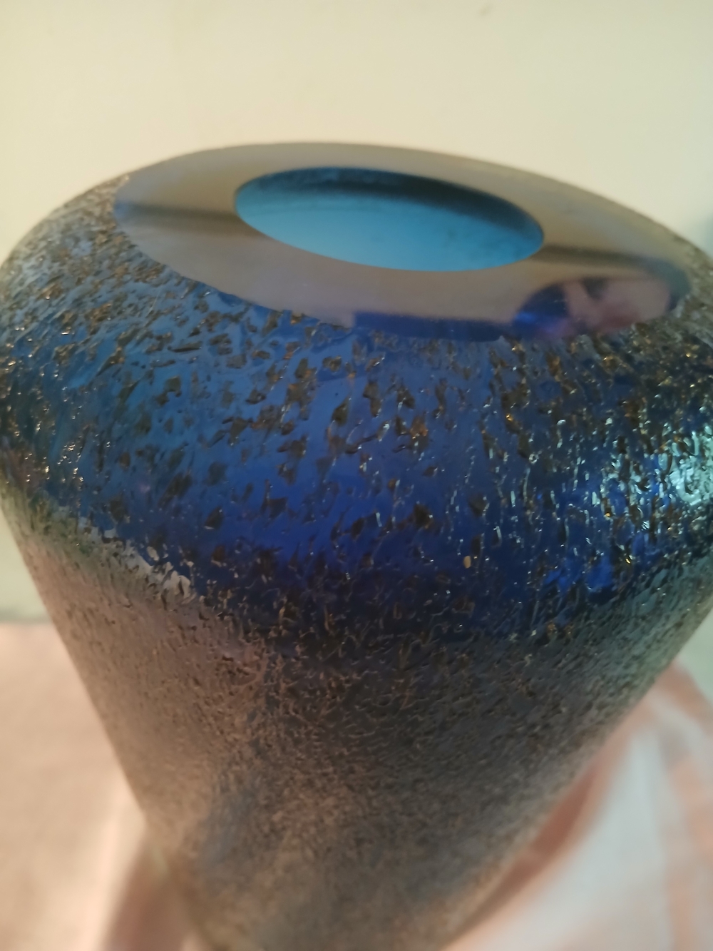 1970.s Italian Murano Mandruzatto Sommerso Cobalt Textured Vase